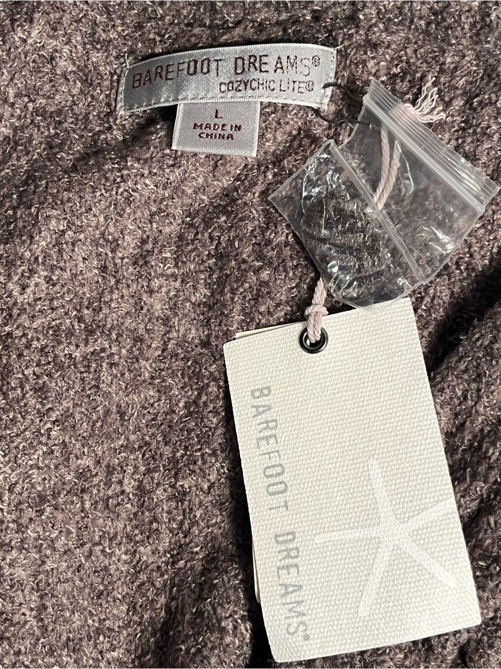 BAREFOOT DREAMS ( Luxury Brand ) Cozy Cardi NWT 🐚🐚🐚🐚 - Picture 3 of 9